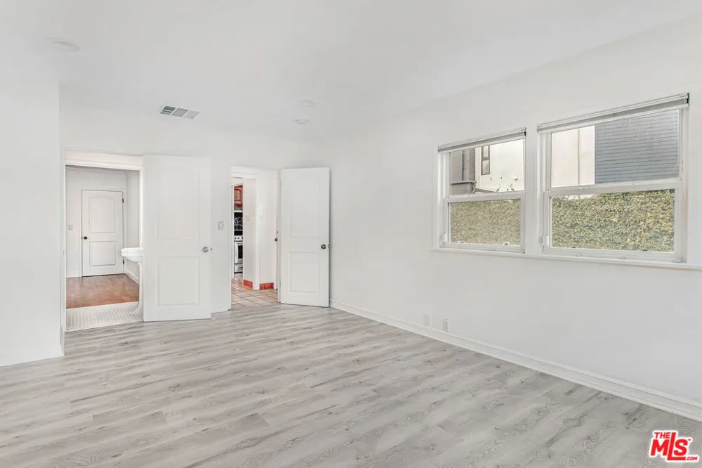 409 Kilkea Drive Los Angeles, CA 90048