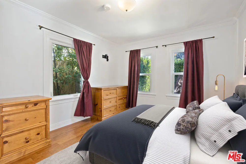 409 Kilkea Drive Los Angeles, CA 90048