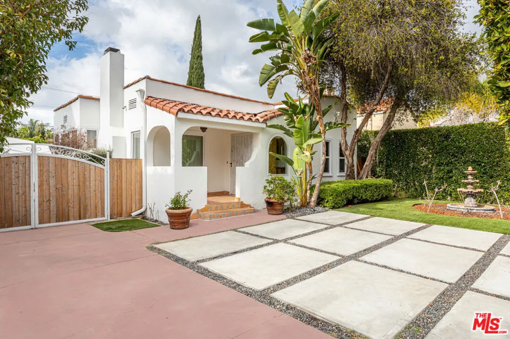 409 Kilkea Drive Los Angeles, CA 90048