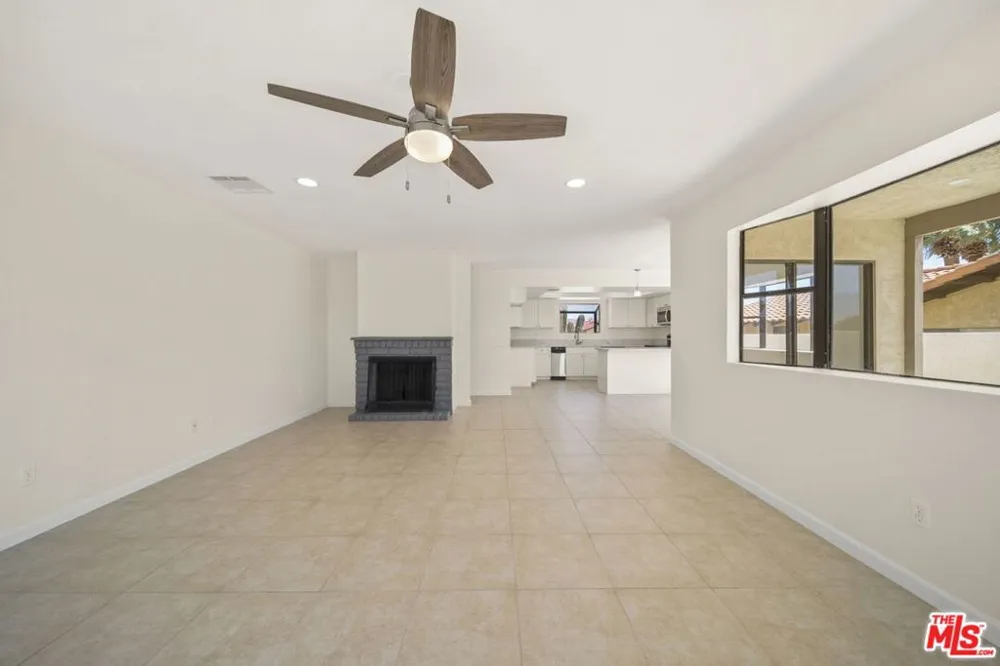 9861 Hoylake Road Desert Hot Springs, CA 92240