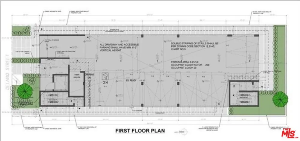 14822 Delano Street Los Angeles, CA 91411