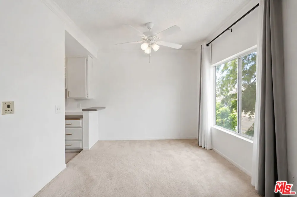 12940 Riverside Drive #201 Los Angeles, CA 91423