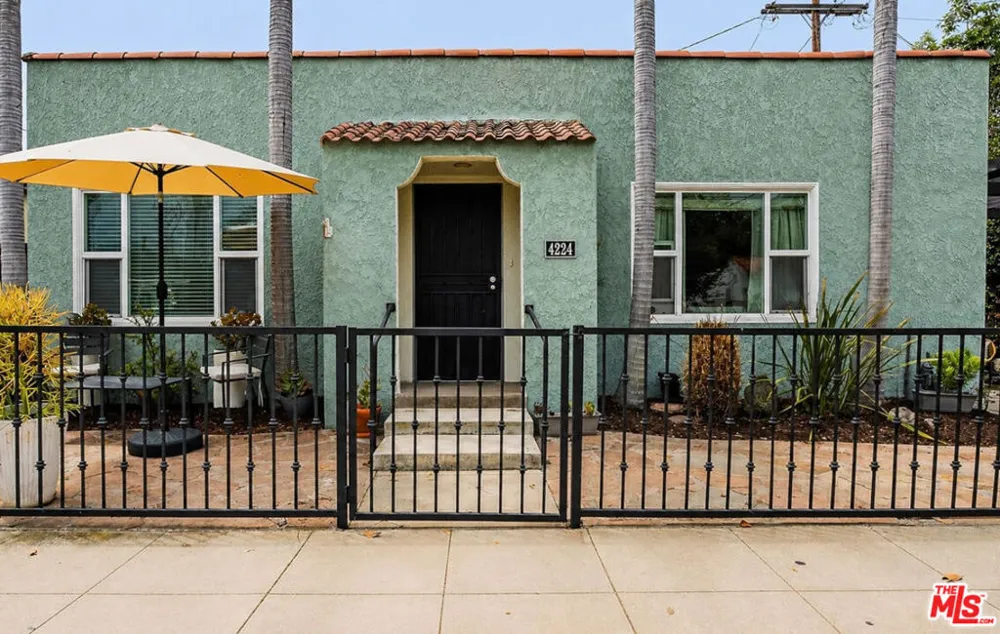 4224 E 11th Street Long Beach, CA 90804