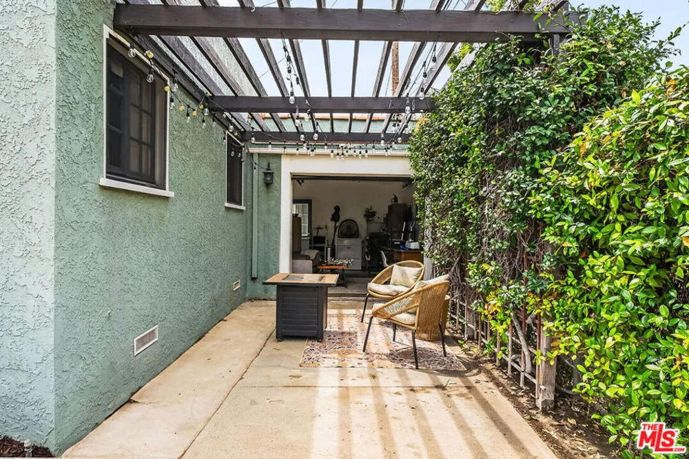 4224 E 11th Street Long Beach, CA 90804