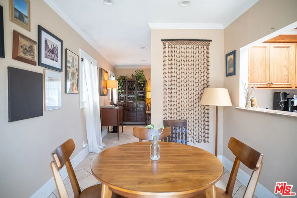 4224 E 11th Street Long Beach, CA 90804