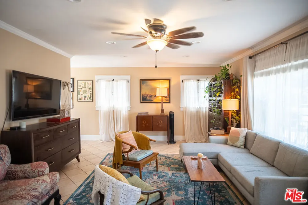 4224 E 11th Street Long Beach, CA 90804