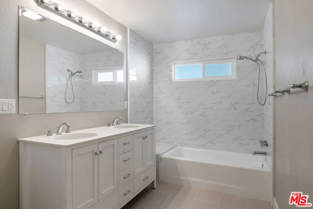 23937 Jensen Drive West Hills, CA 91304