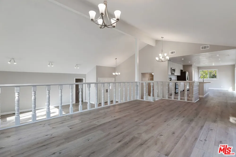 23937 Jensen Drive West Hills, CA 91304