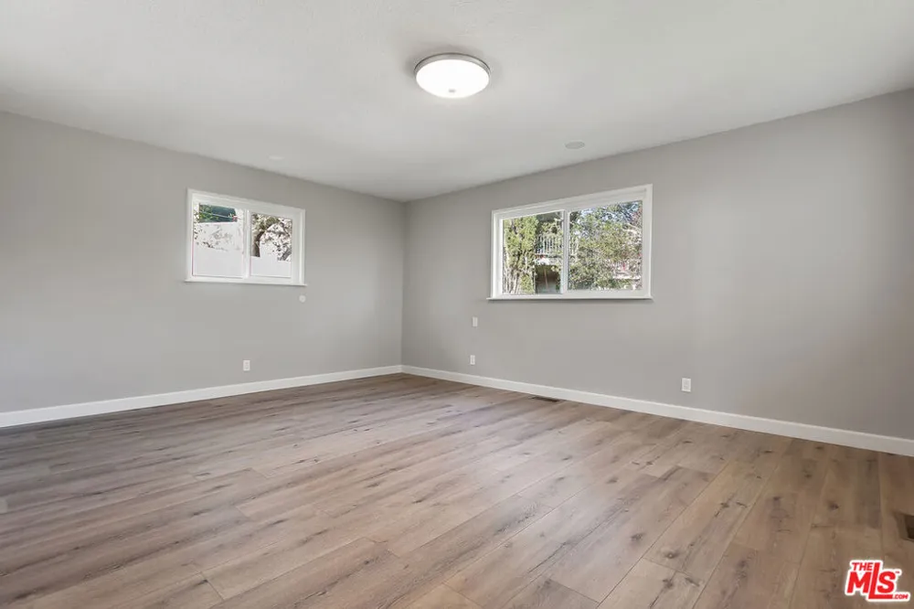 23937 Jensen Drive West Hills, CA 91304