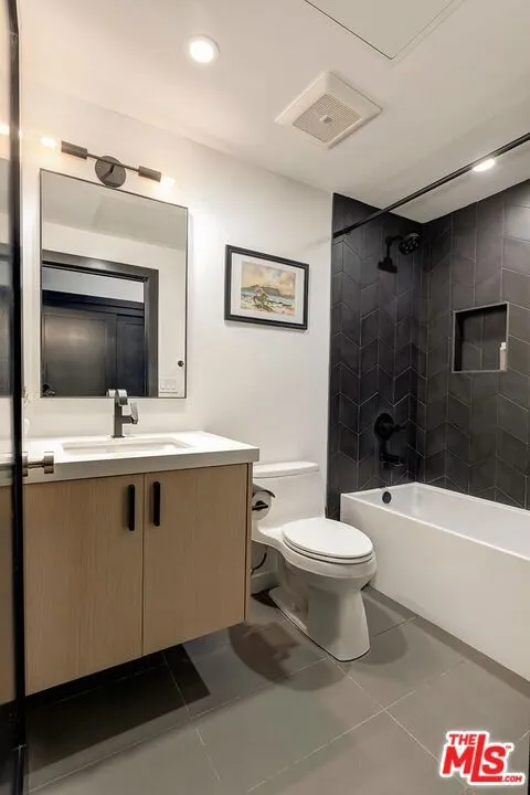 4180 Duquesne Avenue #1 Culver City, CA 90232
