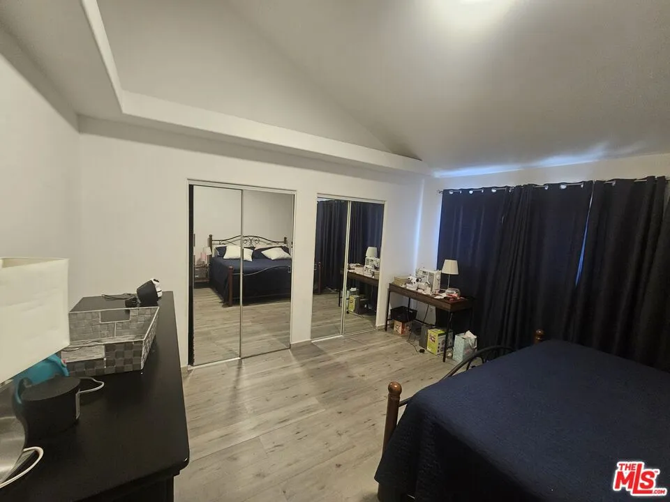 4922 W 104th Street Inglewood, CA 90304