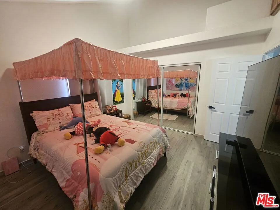 4922 W 104th Street Inglewood, CA 90304