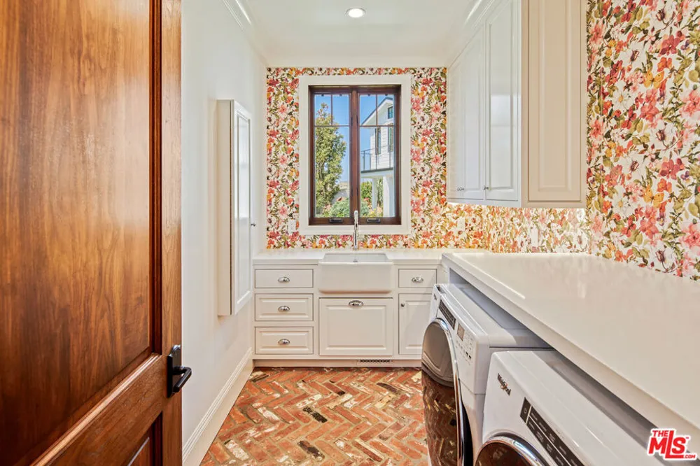 5561 Horizon Drive Malibu, CA 90265