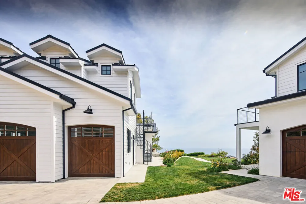 5561 Horizon Drive Malibu, CA 90265