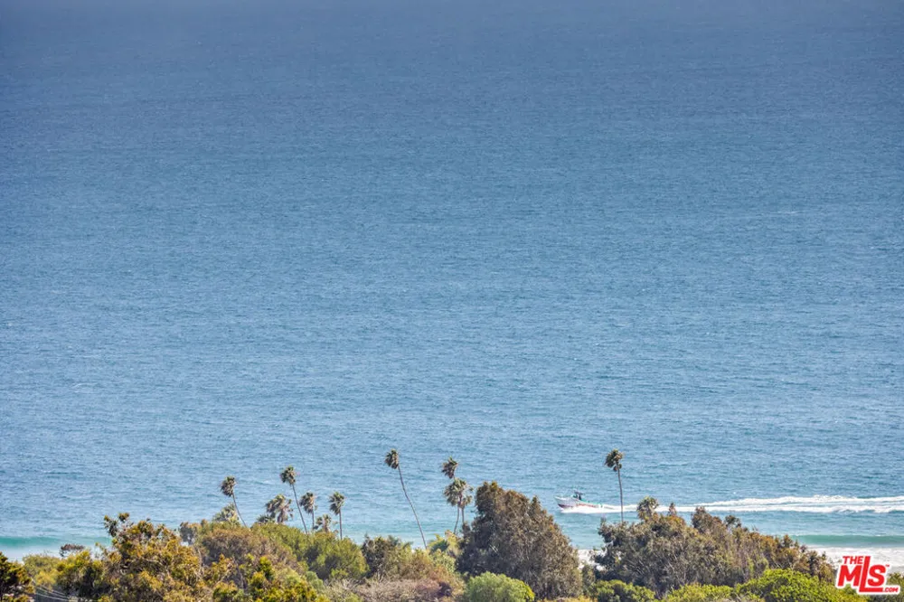5561 Horizon Drive Malibu, CA 90265
