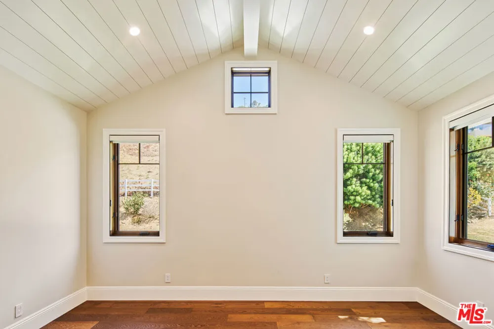 5561 Horizon Drive Malibu, CA 90265