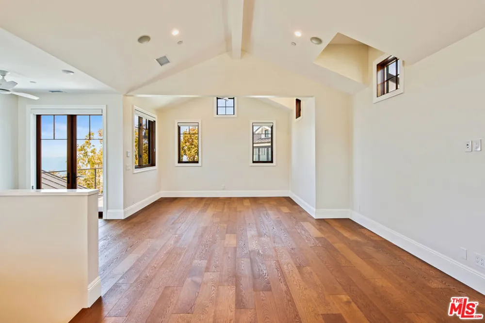 5561 Horizon Drive Malibu, CA 90265