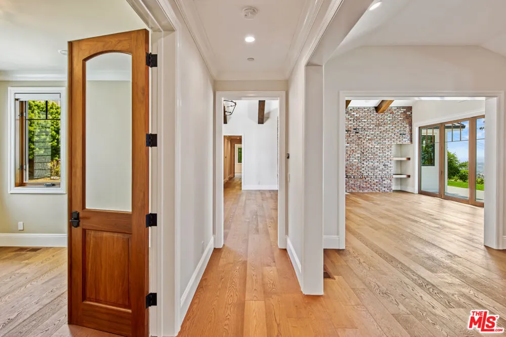 5561 Horizon Drive Malibu, CA 90265