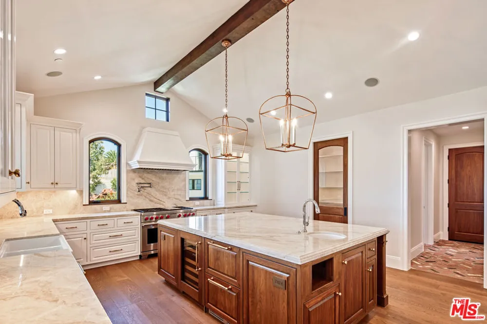 5561 Horizon Drive Malibu, CA 90265