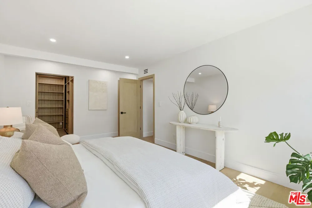 4738 La Villa Marina #A Marina del Rey, CA 90292