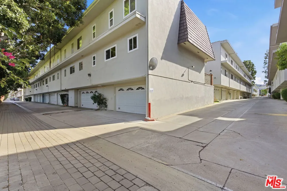 4738 La Villa Marina #A Marina del Rey, CA 90292