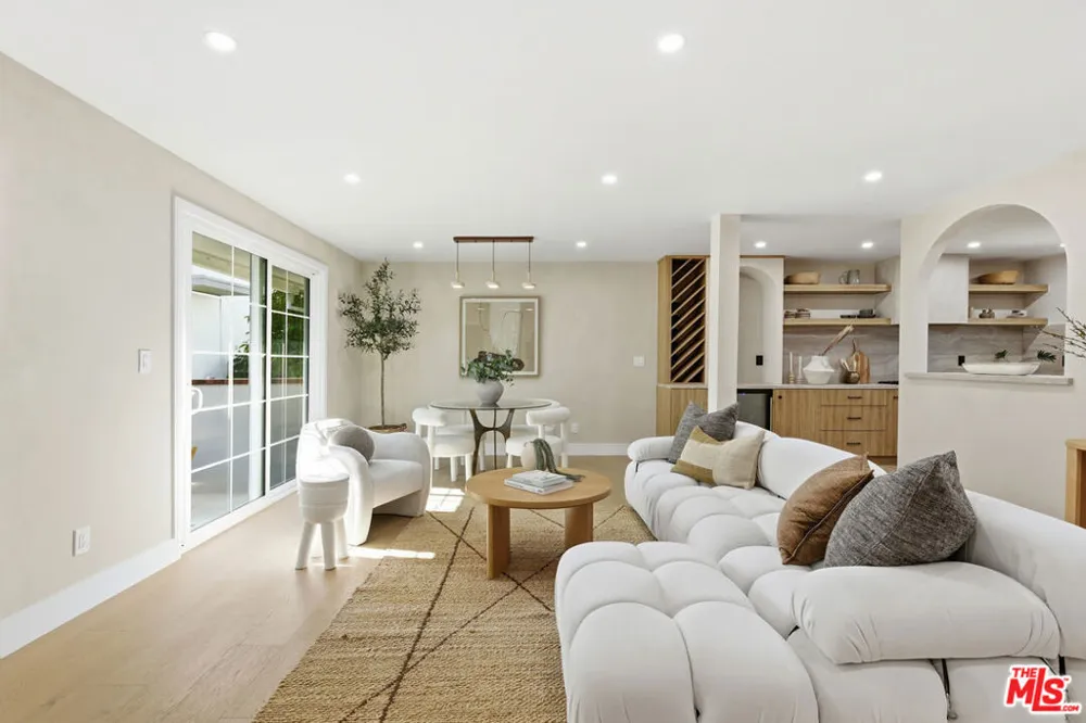 4738 La Villa Marina #A Marina del Rey, CA 90292