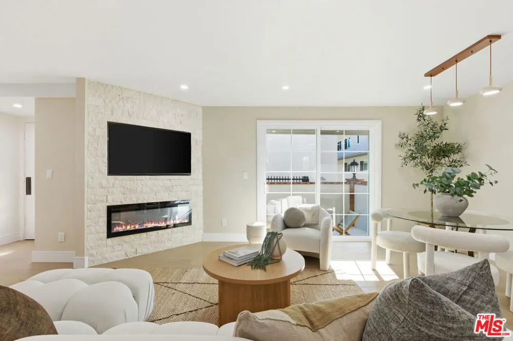 4738 La Villa Marina #A Marina del Rey, CA 90292