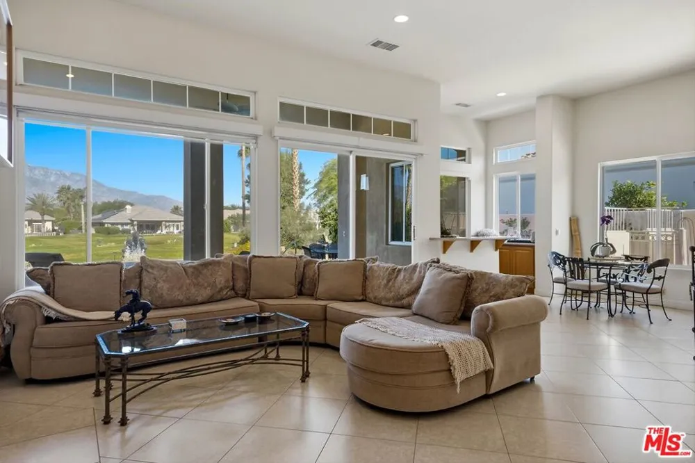 39 Via Bella Rancho Mirage, CA 92270