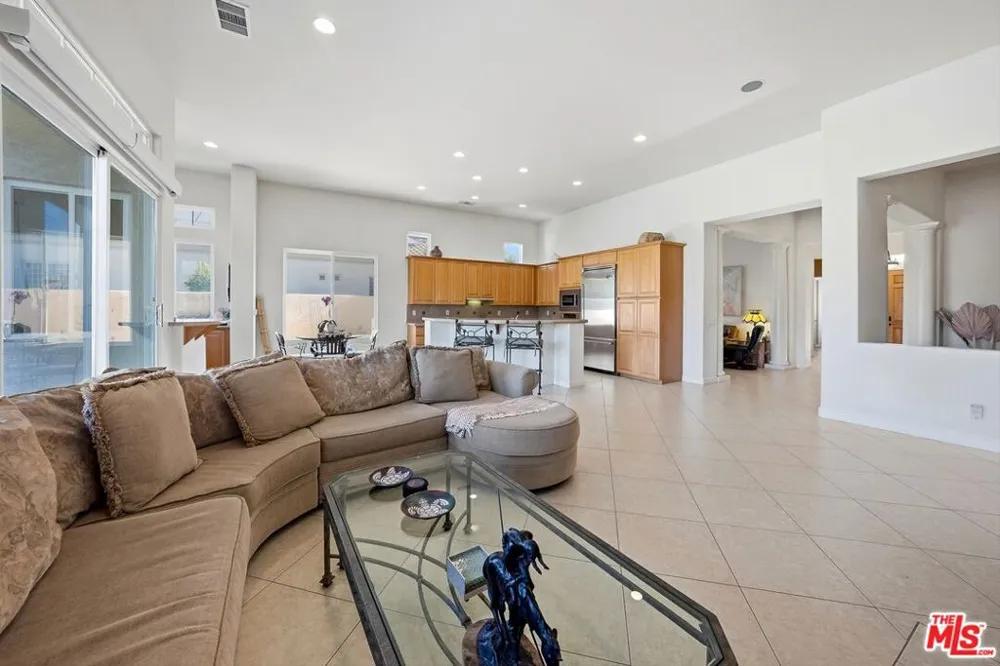39 Via Bella Rancho Mirage, CA 92270