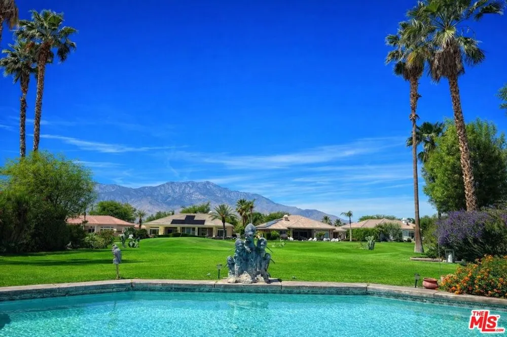 39 Via Bella Rancho Mirage, CA 92270