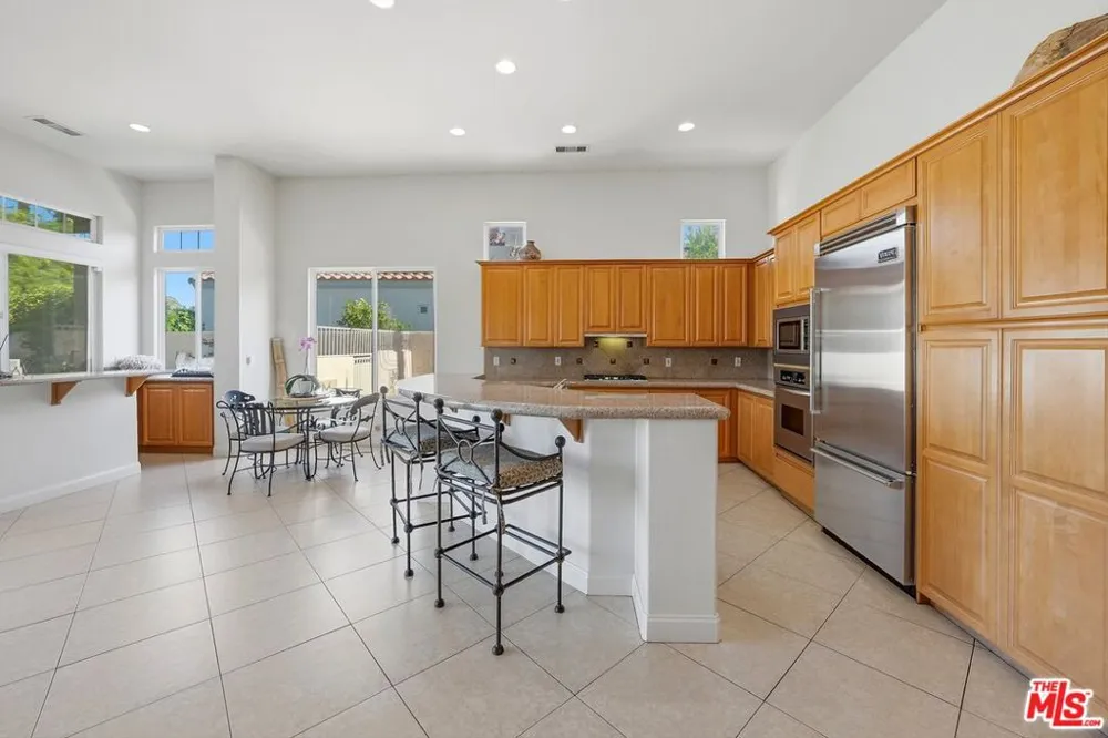 39 Via Bella Rancho Mirage, CA 92270