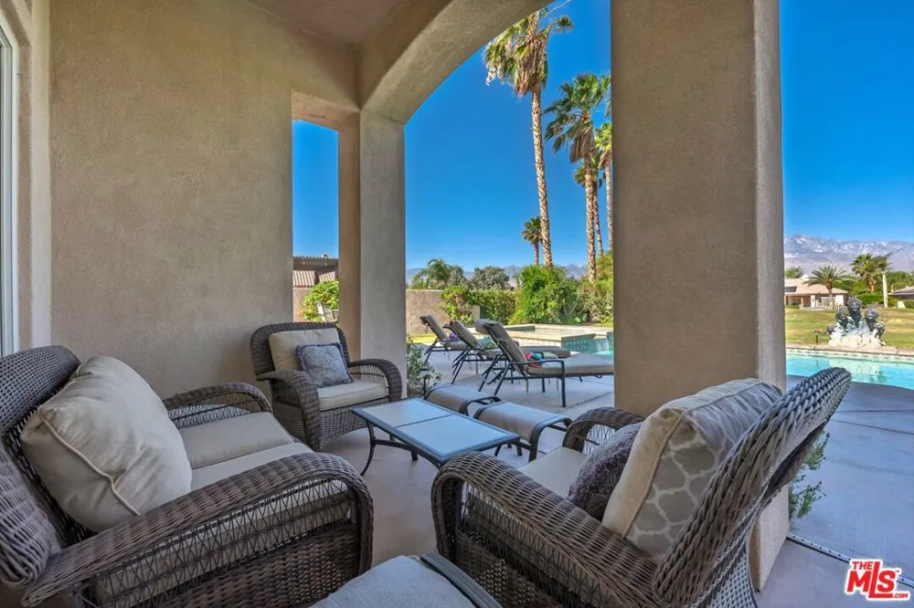 39 Via Bella Rancho Mirage, CA 92270