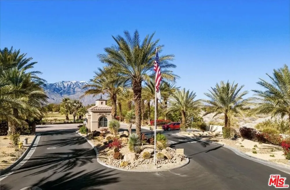 39 Via Bella Rancho Mirage, CA 92270