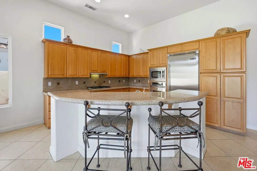 39 Via Bella Rancho Mirage, CA 92270