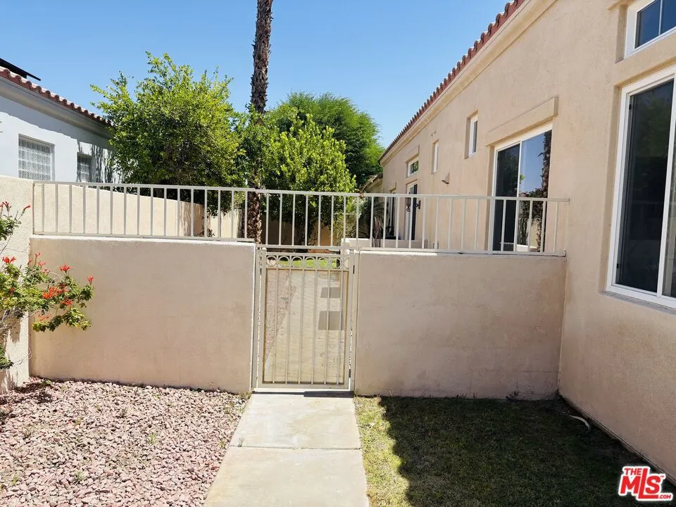 39 Via Bella Rancho Mirage, CA 92270