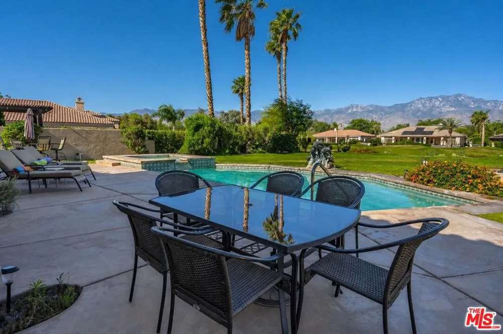 39 Via Bella Rancho Mirage, CA 92270