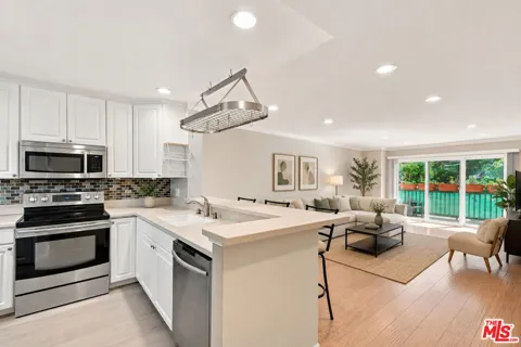 2940 Verdugo Road #213