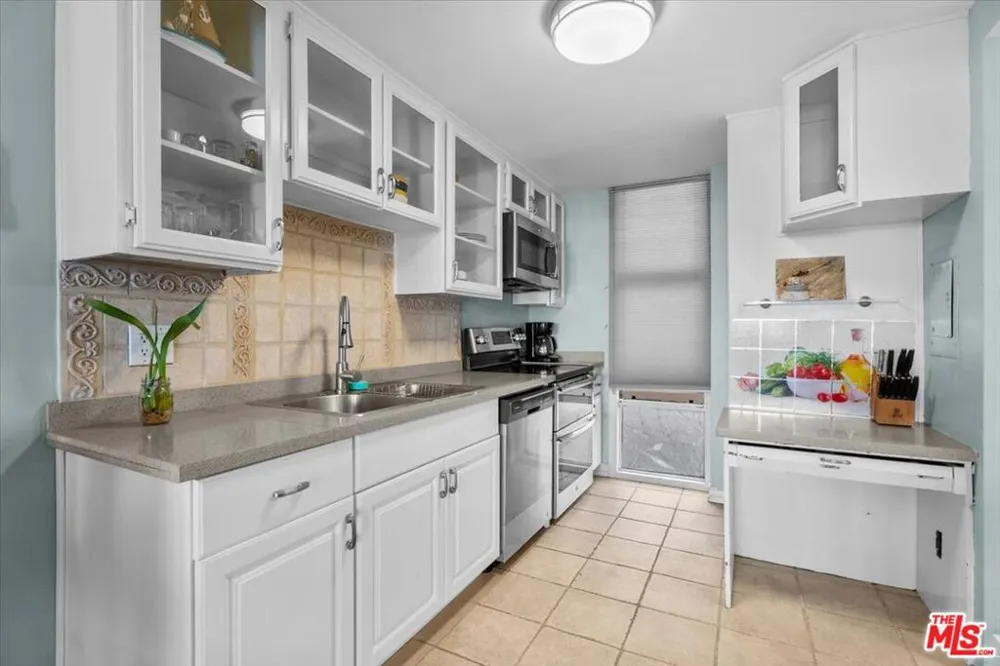 4314 Marina City Drive #326 Marina del Rey, CA 90292