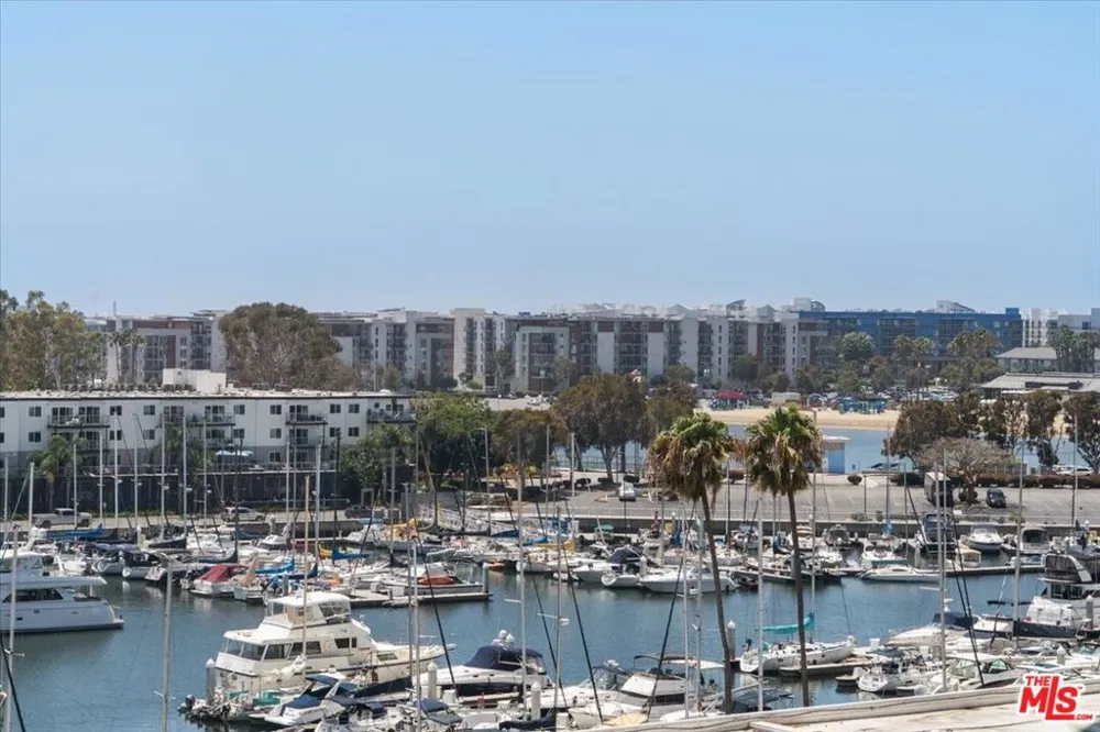 4314 Marina City Drive #326 Marina del Rey, CA 90292