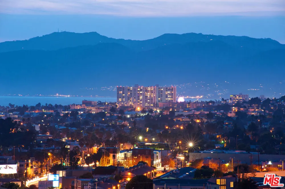 4314 Marina City Drive #326 Marina del Rey, CA 90292
