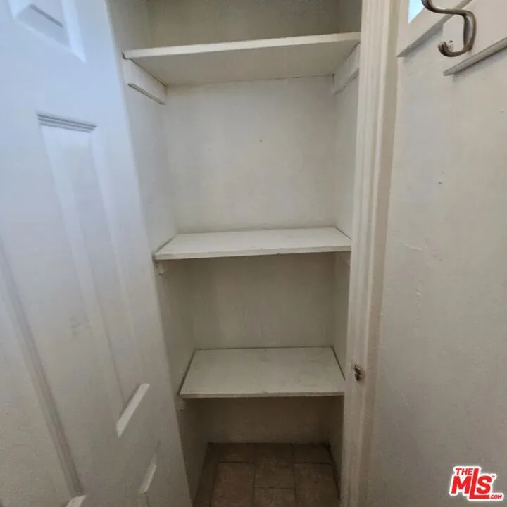 917 107th Avenue Oakland, CA 94603