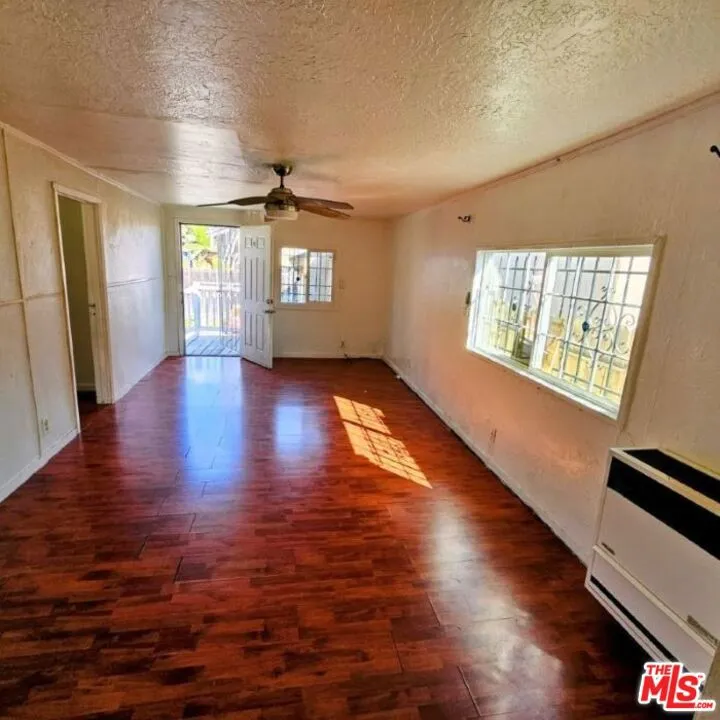 917 107th Avenue Oakland, CA 94603