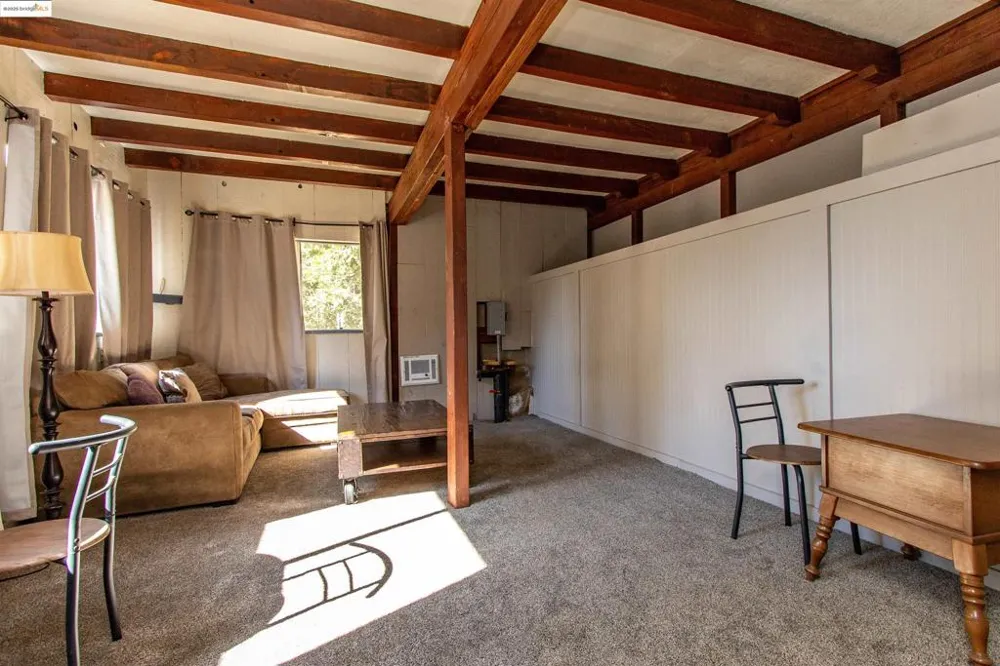 20737 Muheli Rd 