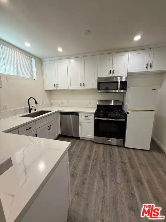 6006 W Pico Boulevard #1/2 Los Angeles, CA 90035