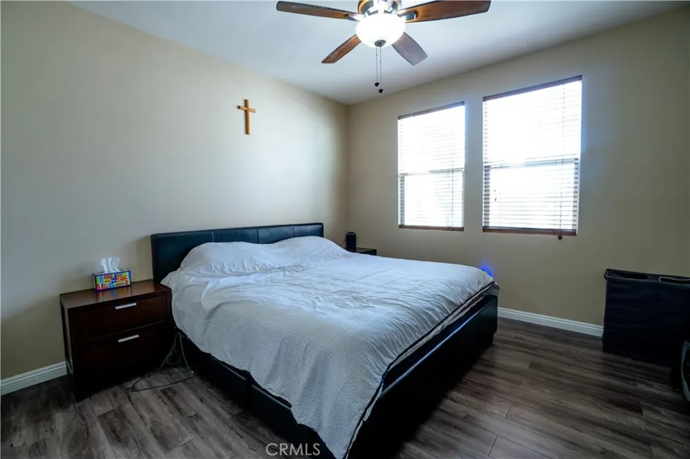 216 W Merlot Drive Covina, CA 91723