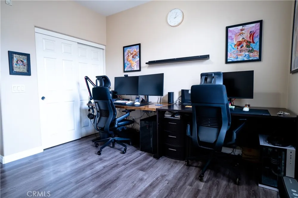 216 W Merlot Drive Covina, CA 91723