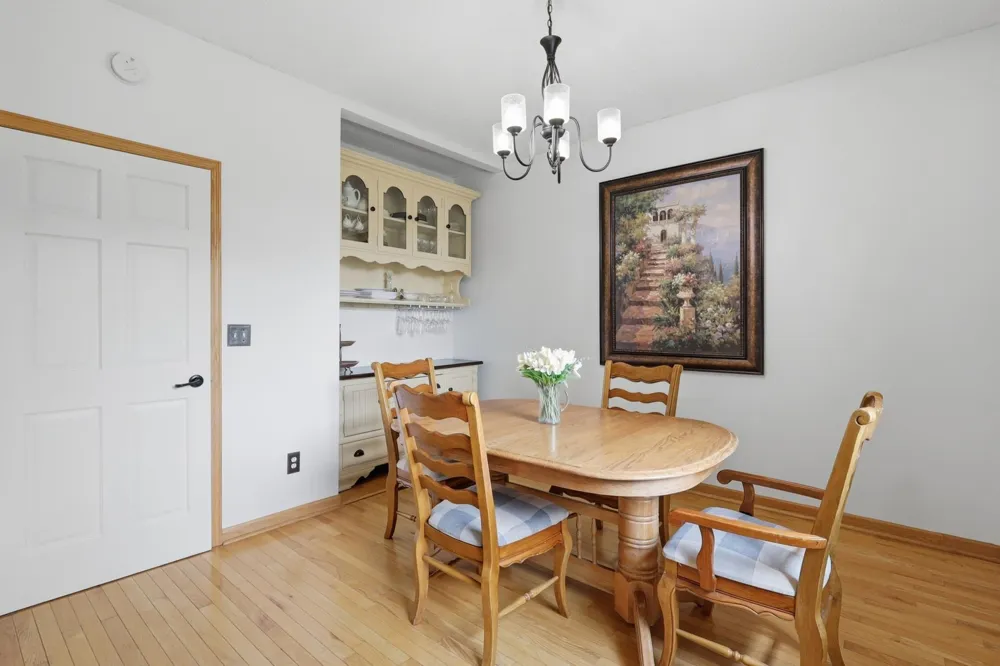 1809 Michigan Drive Northfield, MN 55057