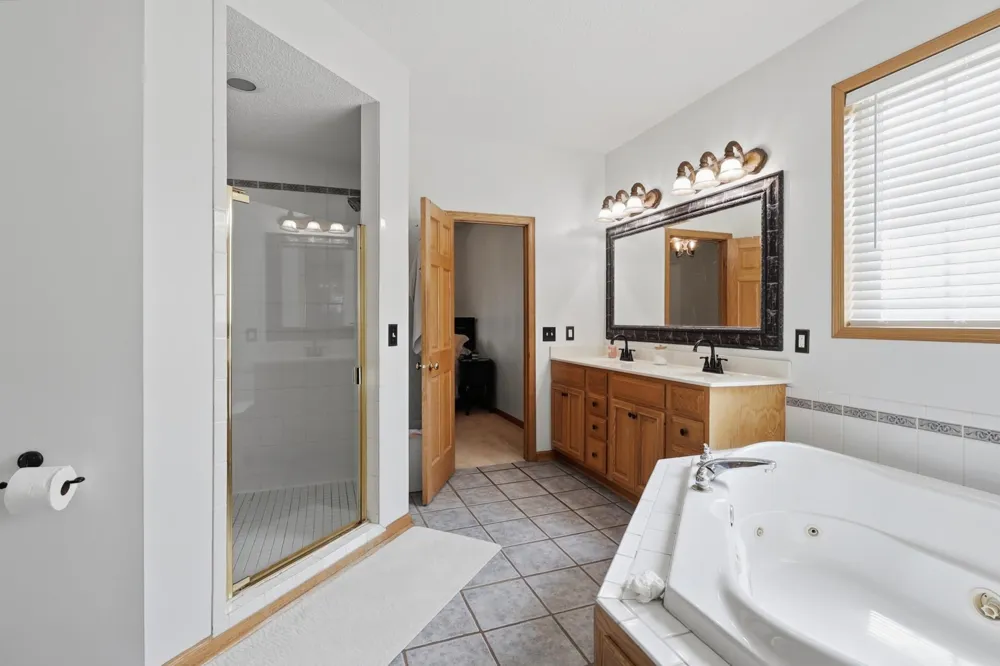 1809 Michigan Drive Northfield, MN 55057
