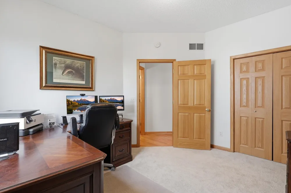 1809 Michigan Drive Northfield, MN 55057