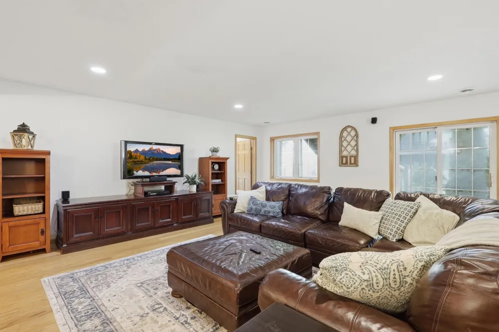 1809 Michigan Drive Northfield, MN 55057